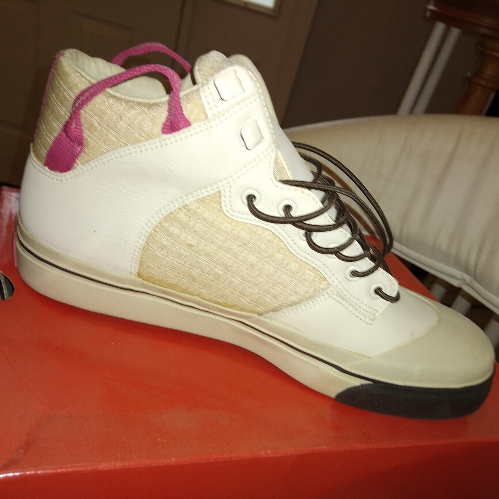 Alife - Picture 12 of 13
